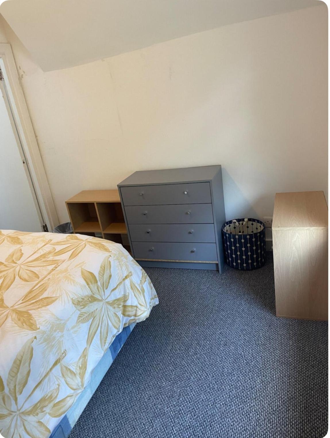 Lovely Room In Tottenham Лондон Екстериор снимка
